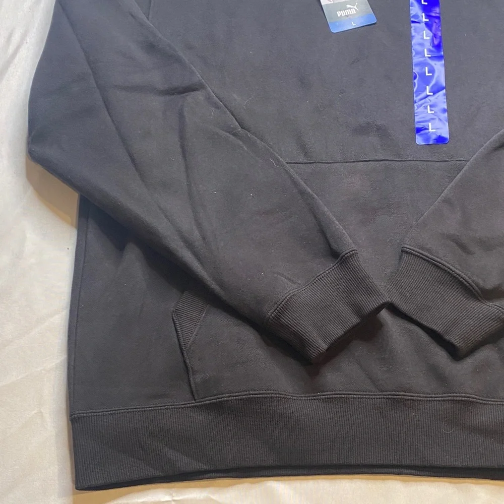 Puma Men's Black Hoodie Size Large‎
